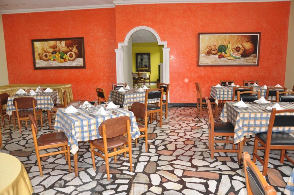 Santa Barbara Hotel Country Villavicencio Eksteriør billede