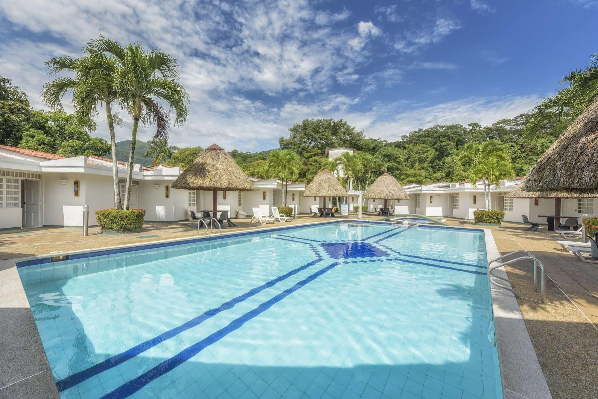 Santa Barbara Hotel Country Villavicencio Eksteriør billede